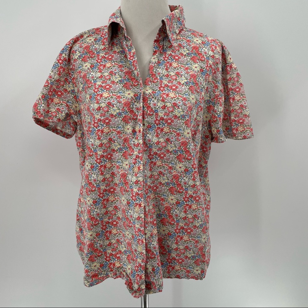 Eddie Bauer Red Floral Button-Up Short Sleeve Blouse